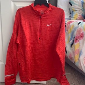 Nike Pullover